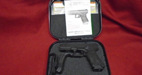 GLOCK 22 - Image 2